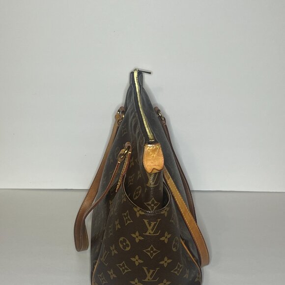 LOUIS VUITTON Totally MM Authentic Tote - Picture 4 of 10